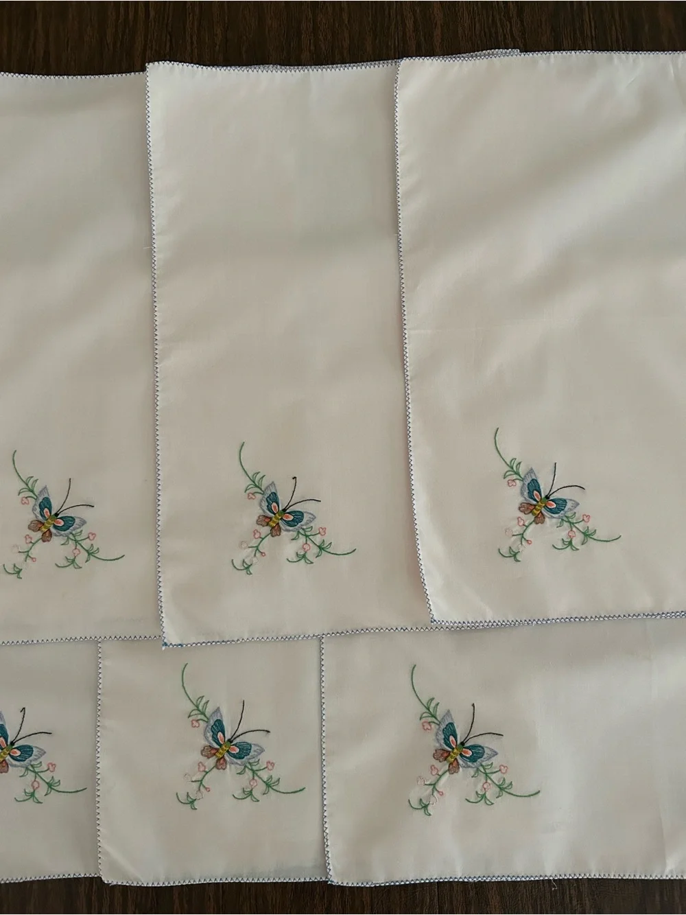Vintage Napkins Butterfly Embroidered 15” Square Set Of 8 Cottagecore Party Ecru
